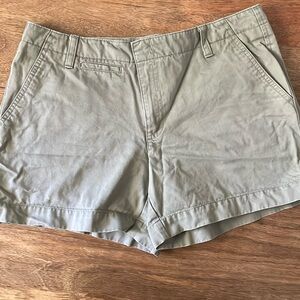 Vintage Old Navy 3.5” Short size 8